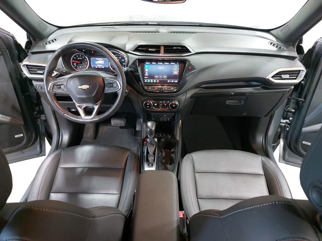 Used 2023 Chevrolet TrailBlazer ACTIV w/ Technology Package image 9