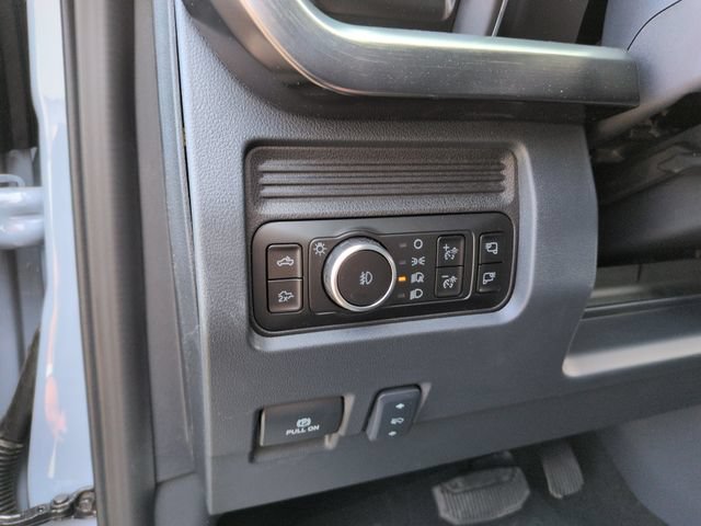 New 2026 Ford F350 Lariat w/ Lariat Premium Package AWD/4WD image 13