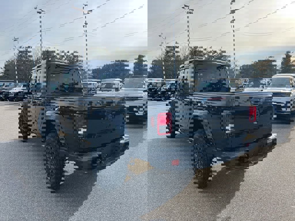 New 2026 Jeep Gladiator Sport image 5