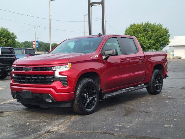 Used 2024 Chevrolet Silverado 1500 RST w/ Convenience Package II AWD/4WD image 4