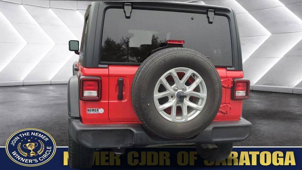 Used 2023 Jeep Wrangler Unlimited Sport AWD/4WD image 2