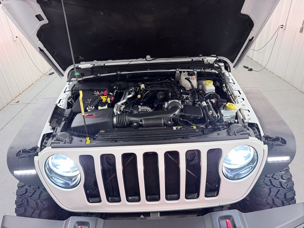 Used 2022 Jeep Wrangler Sport AWD/4WD image 32