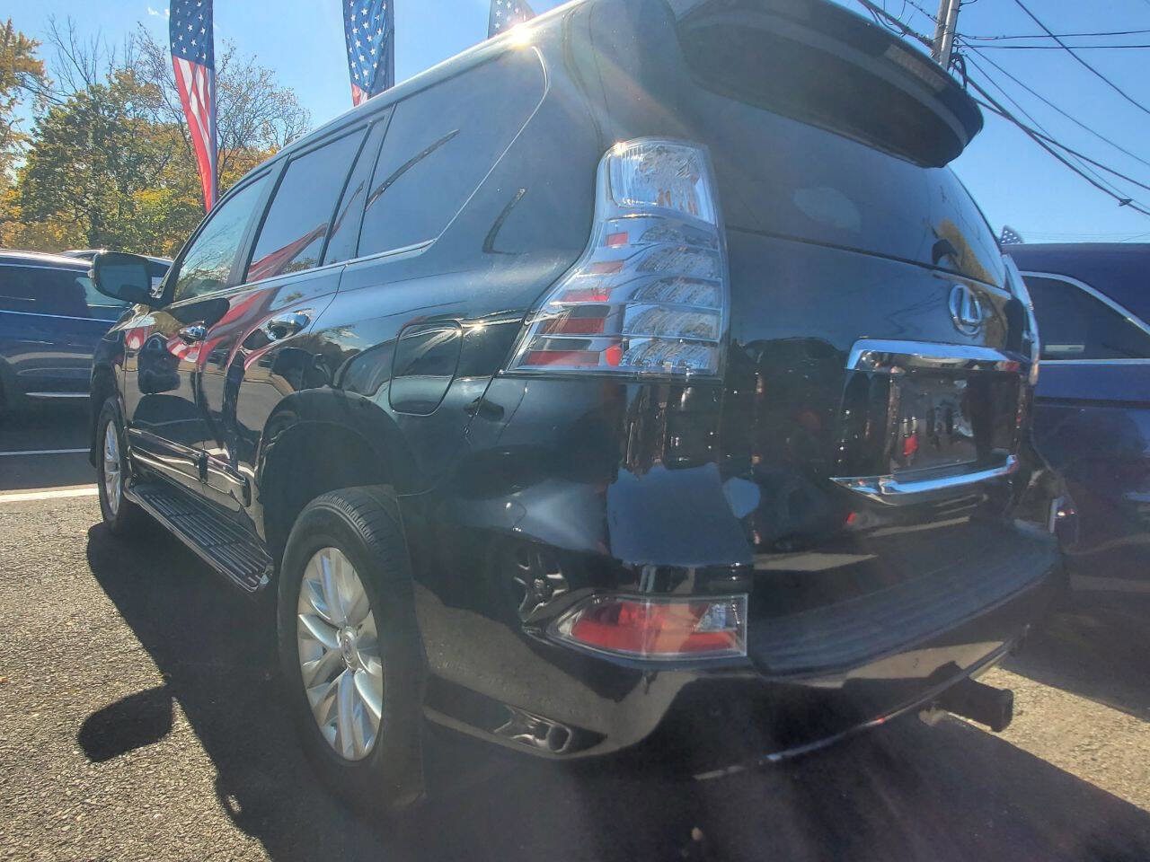 Used 2015 Lexus GX 460 image 8