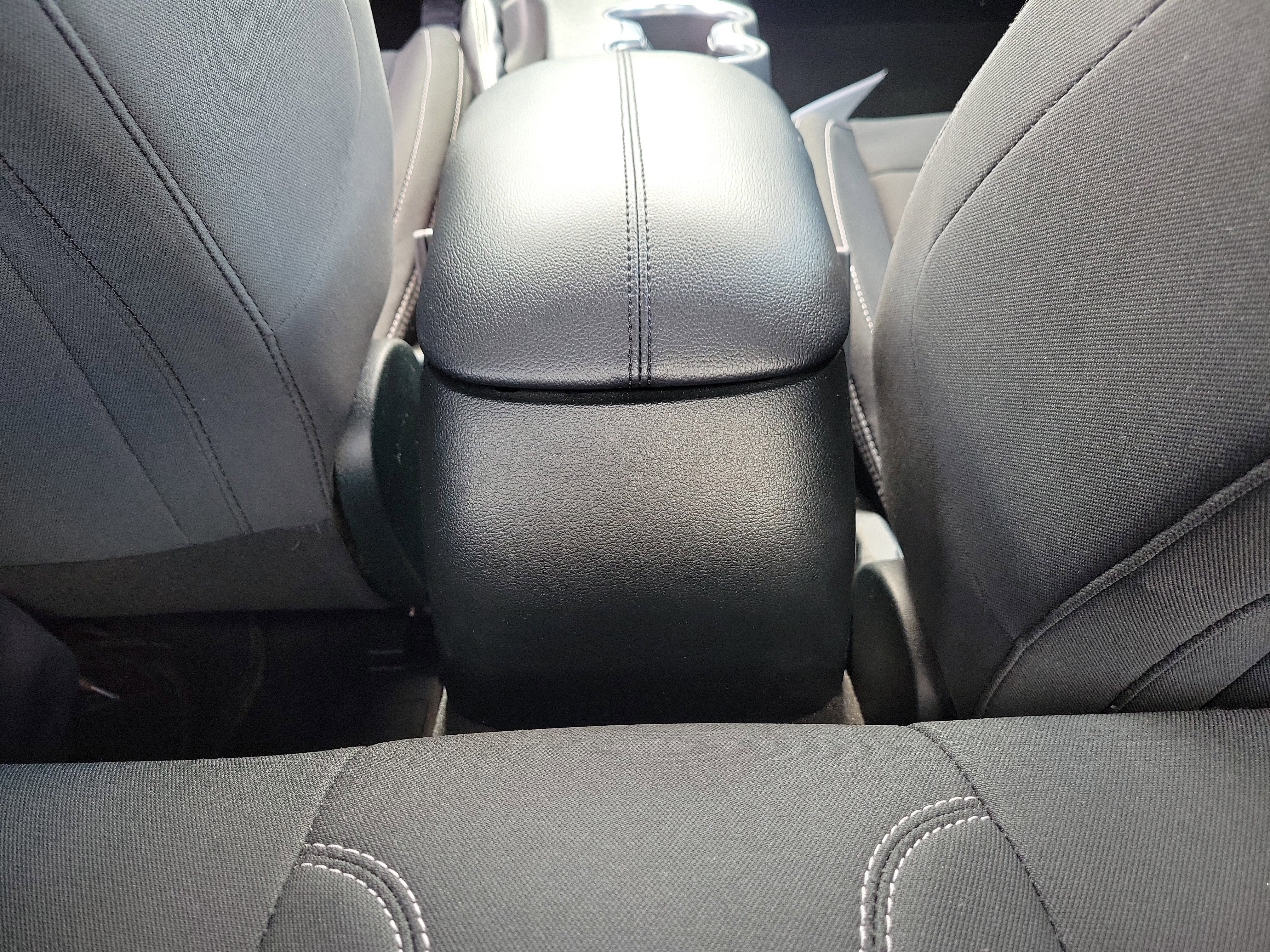 Used 2023 Ford Mustang Coupe image 10