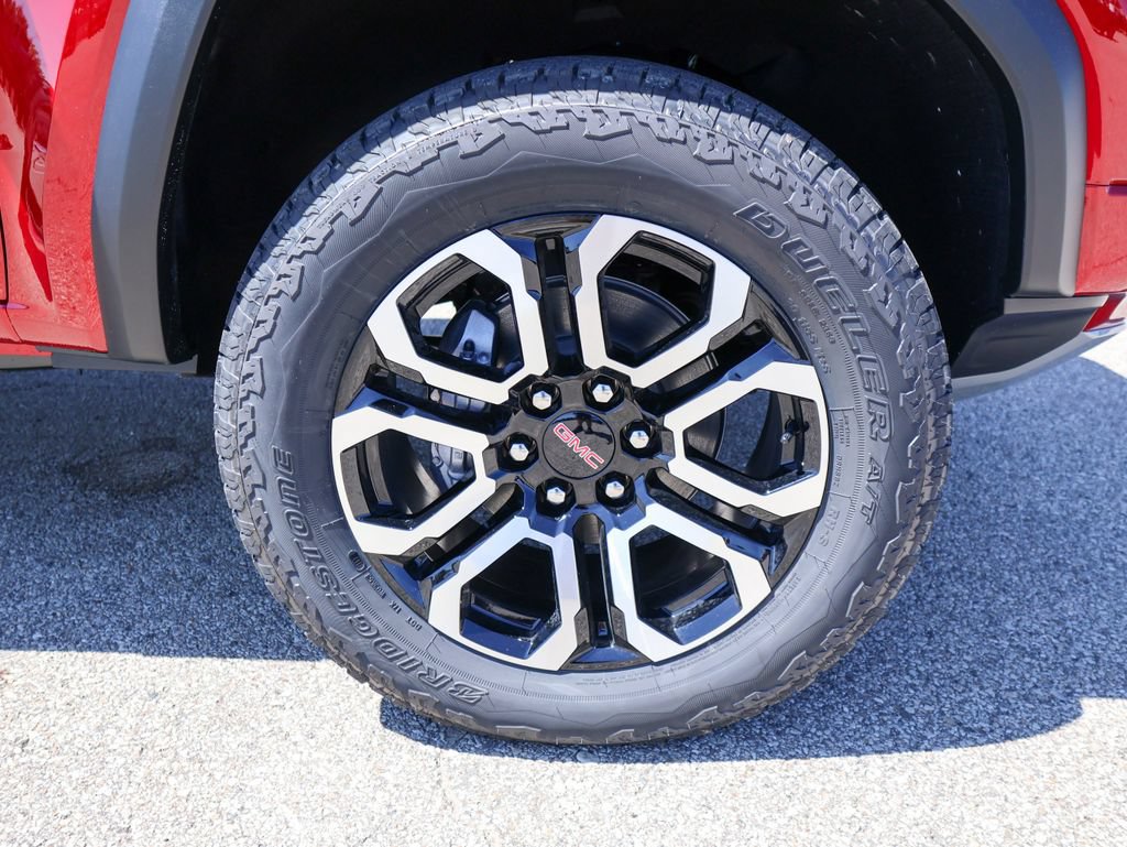 New 2026 GMC Canyon AT4 w/ Technology Plus Package AWD/4WD image 32