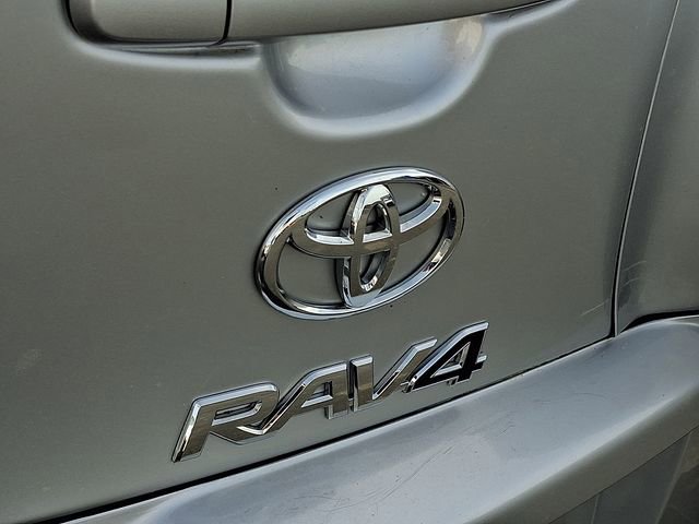 Used 2011 Toyota RAV4 2WD w/ Base L4 Extra Value Pkg image 29
