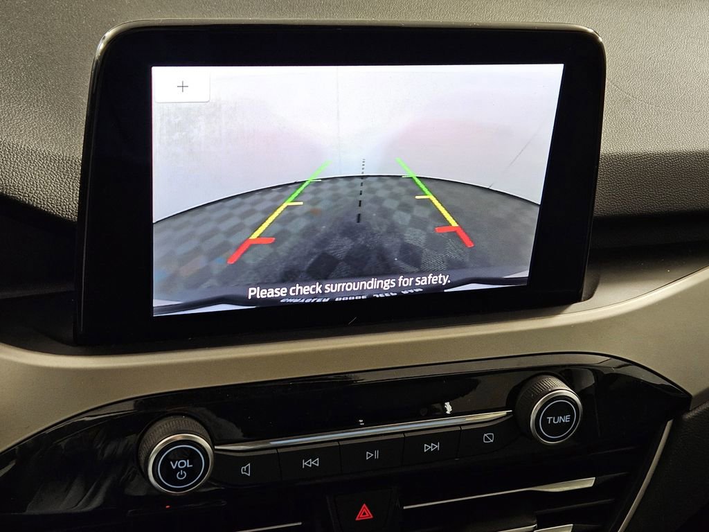 Used 2021 Ford Escape SE w/ SE Sport Appearance Package image 14