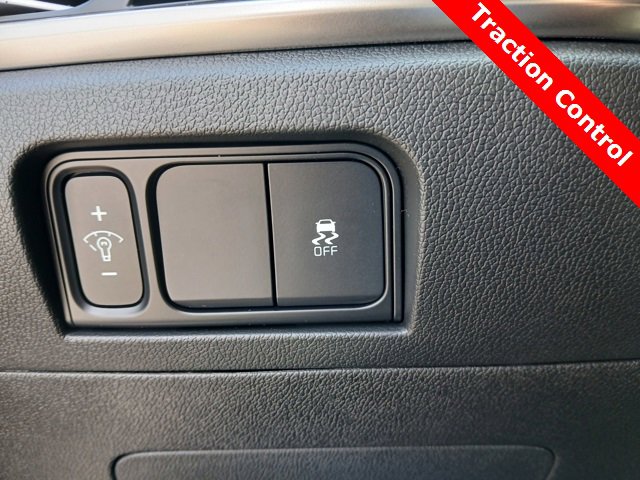 New 2025 Kia Sorento S w/ Panoramic Sunroof Package image 35