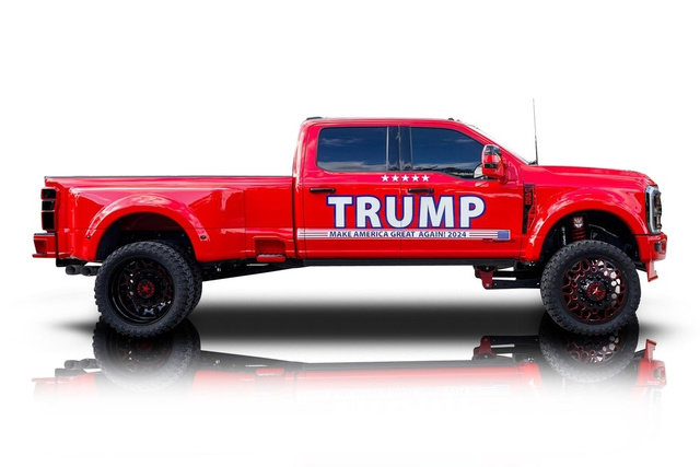 Used 2023 Ford F450 Lariat w/ FX4 Off-Road Package AWD/4WD image 2