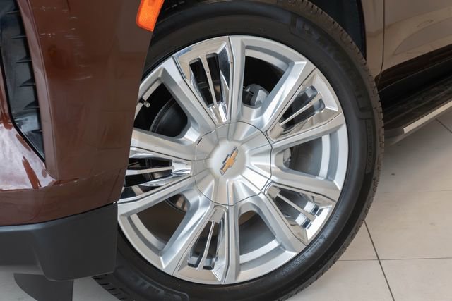 Used 2023 Chevrolet Tahoe High Country w/ Max Trailering Package AWD/4WD image 2