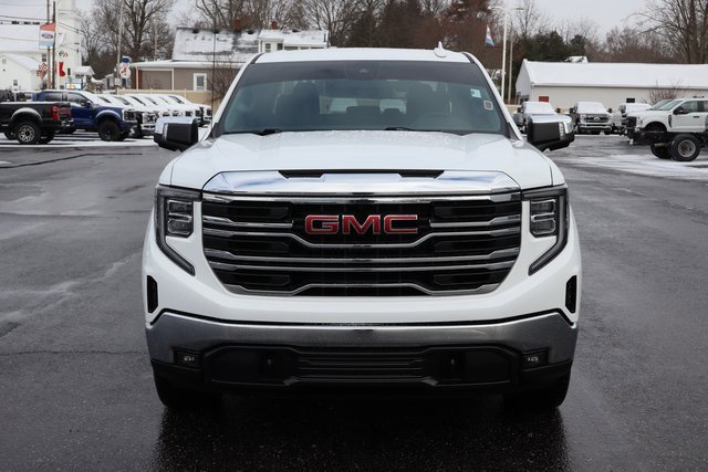 Used 2023 GMC Sierra 1500 SLT w/ SLT Premium Package image 14