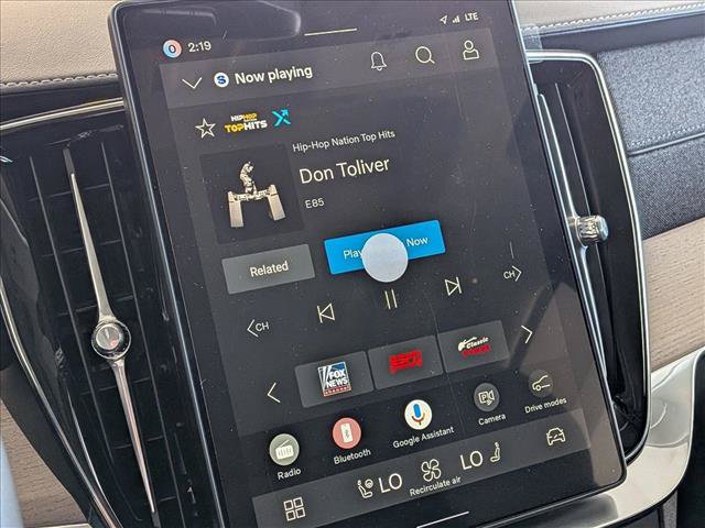 New 2026 Volvo XC90 B5 Core AWD/4WD image 12