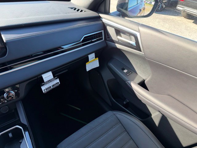 New 2026 Mitsubishi Outlander LE FWD image 20