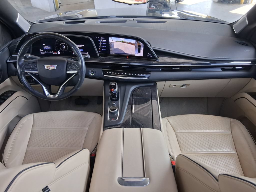 Used 2023 Cadillac Escalade Premium Luxury w/ Performance Package AWD/4WD image 8