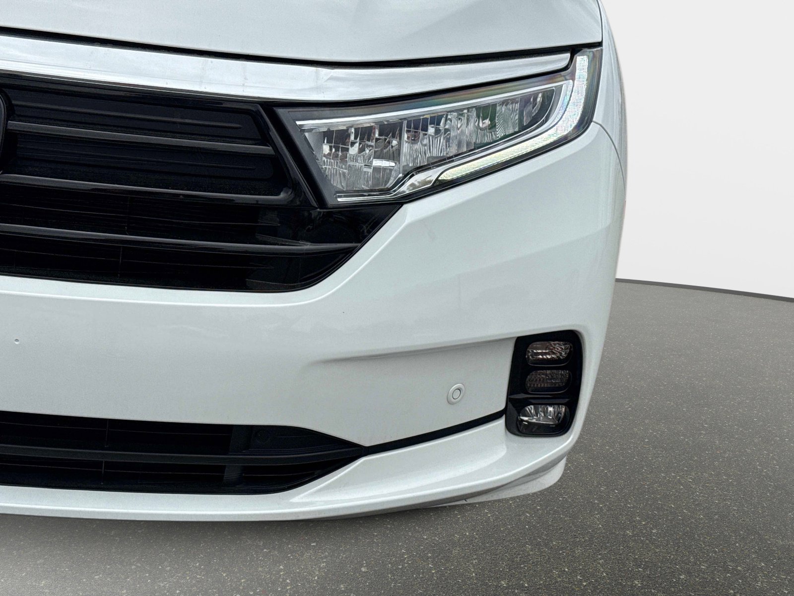 Used 2024 Honda Odyssey Elite image 11