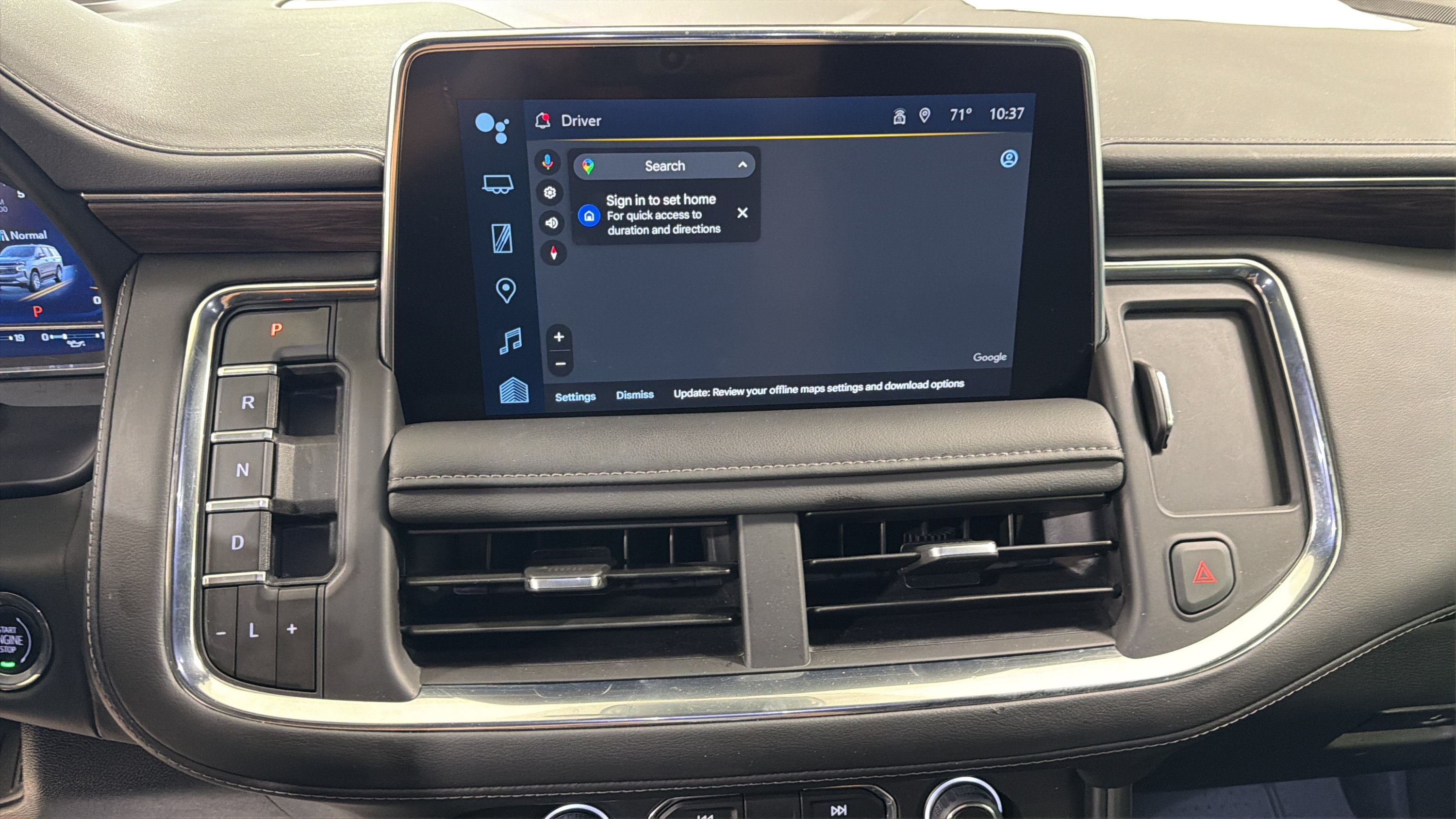 Used 2023 Chevrolet Tahoe LT w/ Luxury Package RWD image 17
