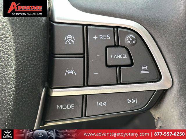 Certified 2024 Toyota Grand Highlander Platinum image 29