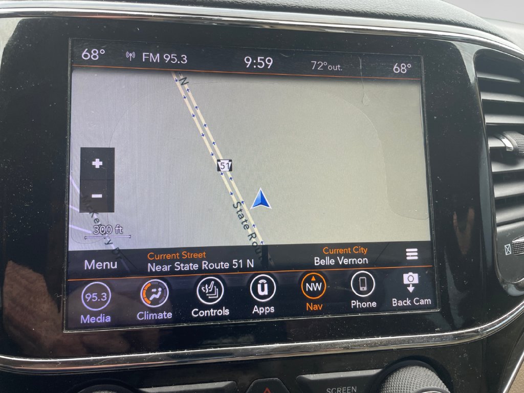 Used 2020 Jeep Grand Cherokee Limited AWD/4WD image 29