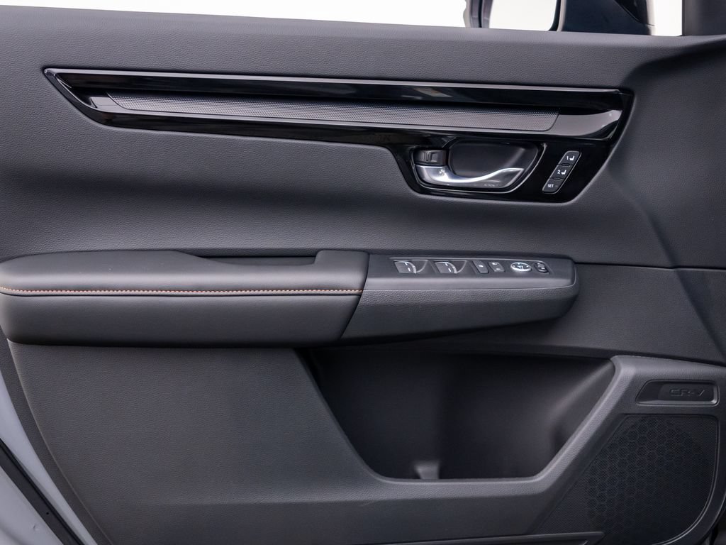 Certified 2026 Honda CR-V Sport Touring image 15