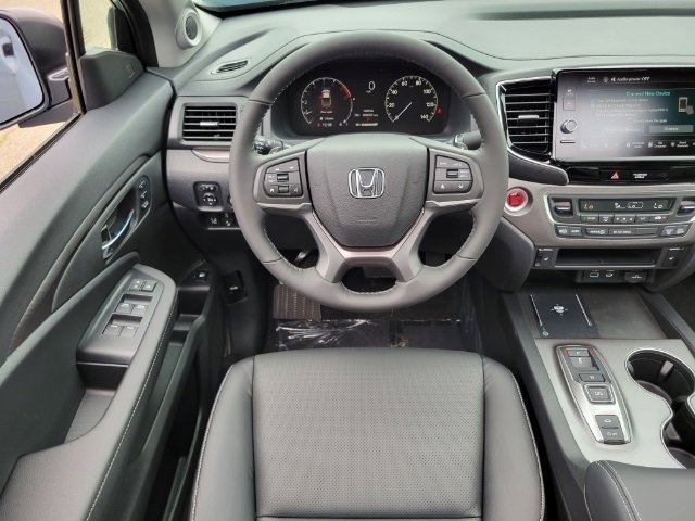 Certified 2024 Honda Ridgeline RTL image 2