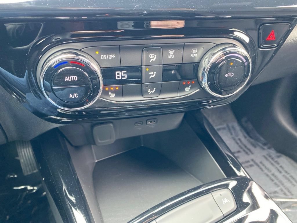 New 2026 Chevrolet Trax RS w/ Driver Confidence Package FWD image 42
