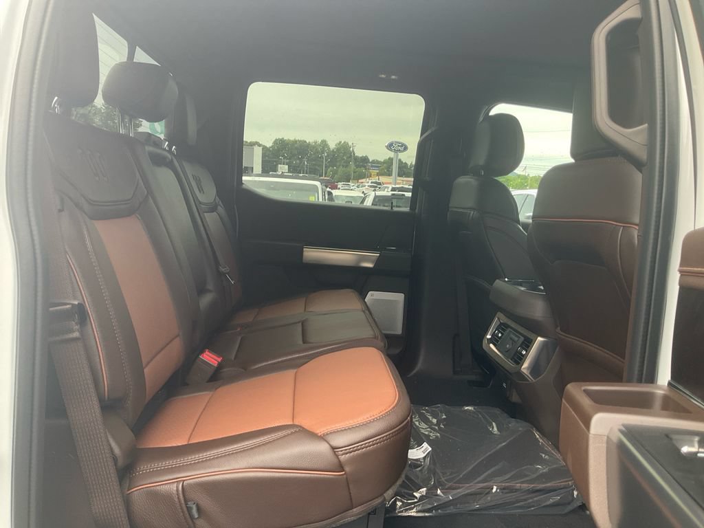 New 2026 Ford F350 King Ranch w/ FX4 Off-Road Package AWD/4WD image 13