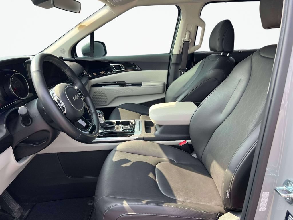 Certified 2023 Kia Carnival EX FWD image 15