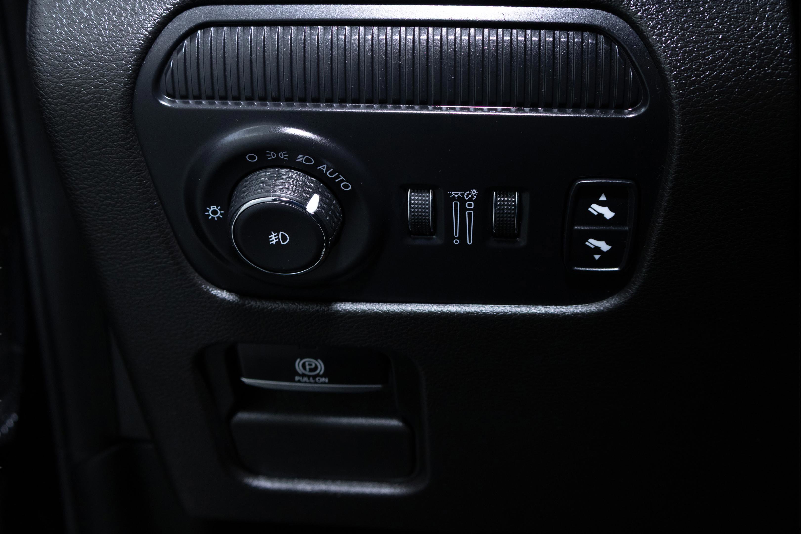 Used 2023 Jeep Wagoneer Series II image 25