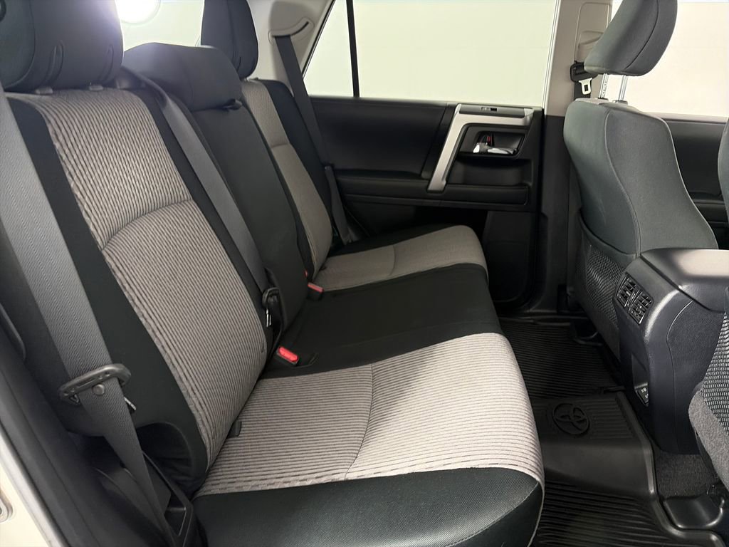 Used 2020 Toyota 4Runner SR5 image 29