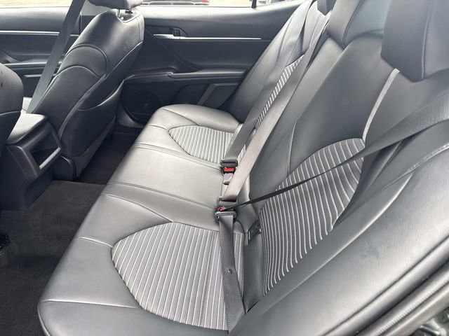 Used 2023 Toyota Camry SE image 15