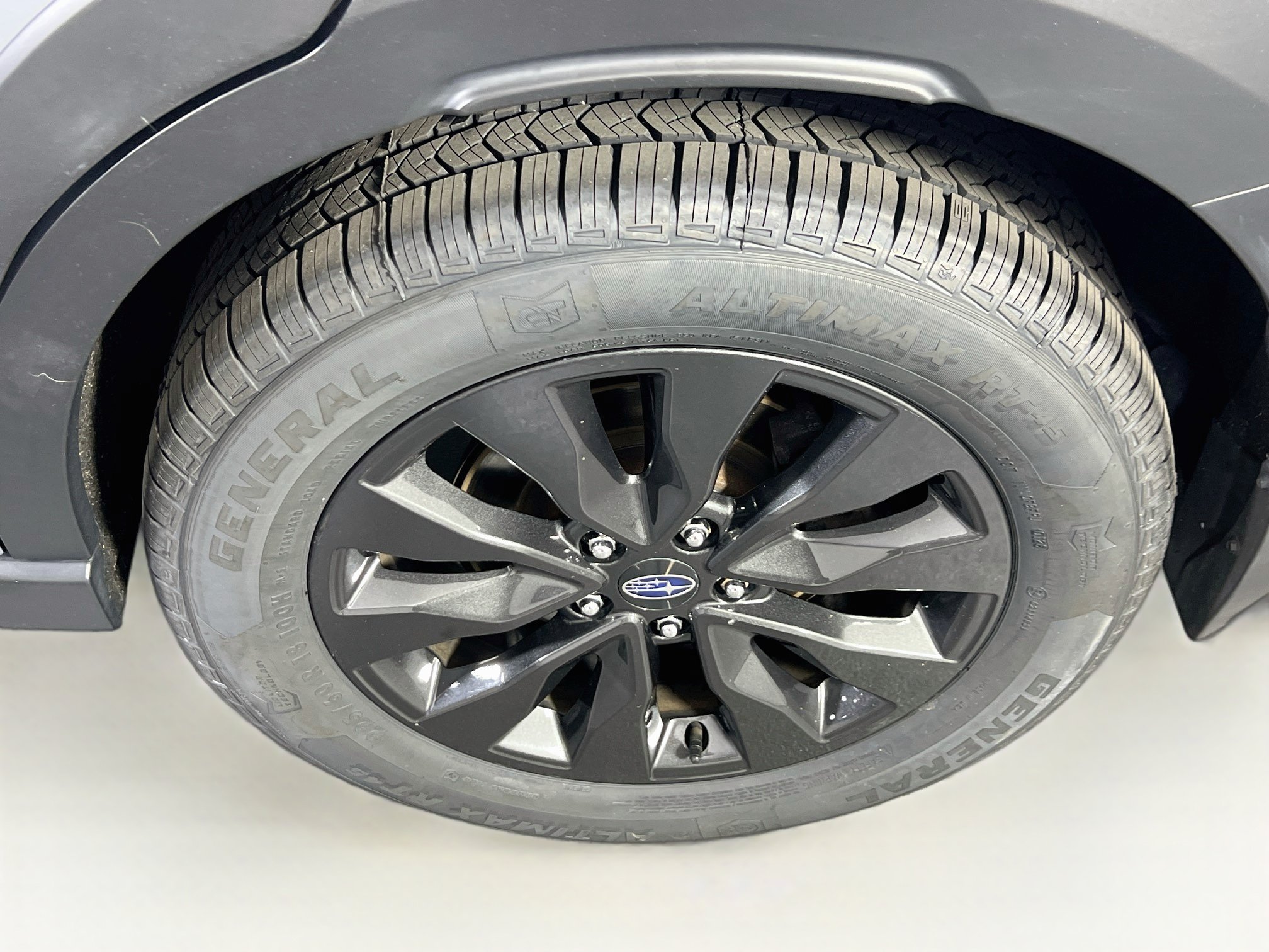 Used 2023 Subaru Outback Onyx Edition AWD/4WD image 29