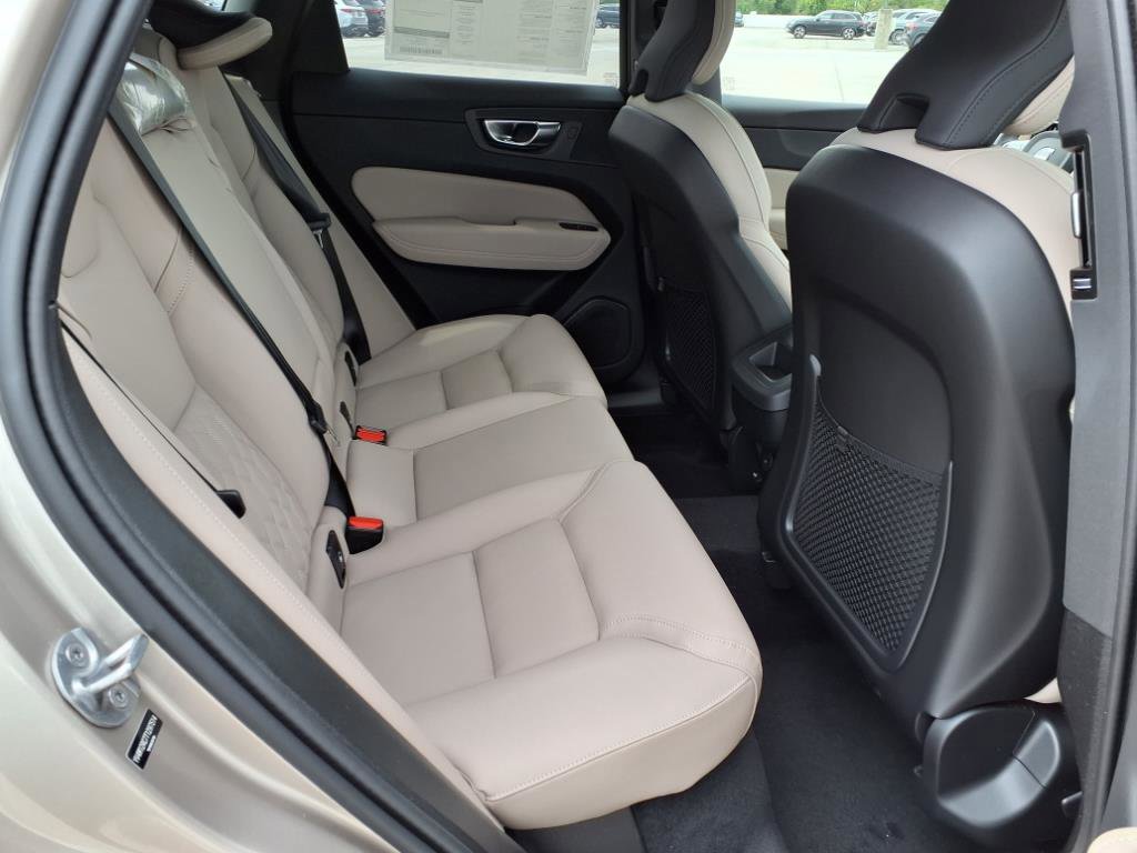 New 2026 Volvo XC60 B5 Plus w/ Protection Package Premier image 10