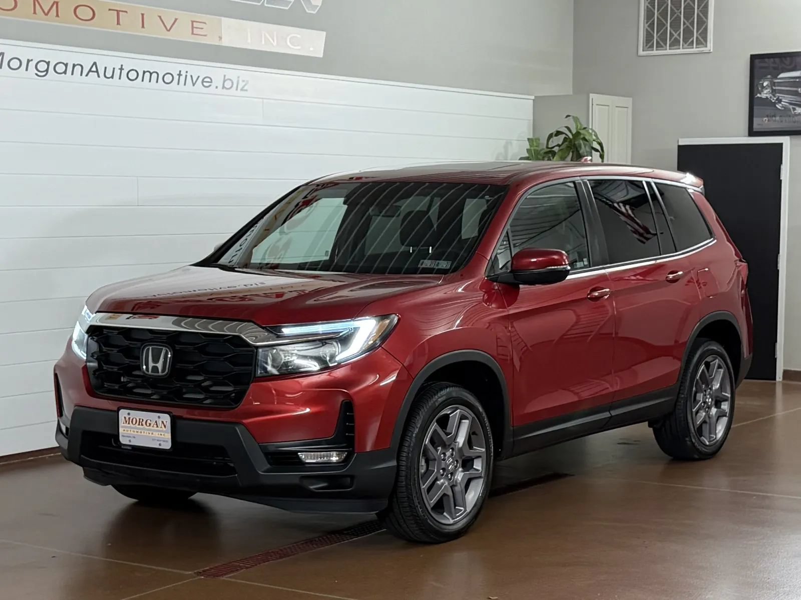 Used 2023 Honda Passport EX-L image 7