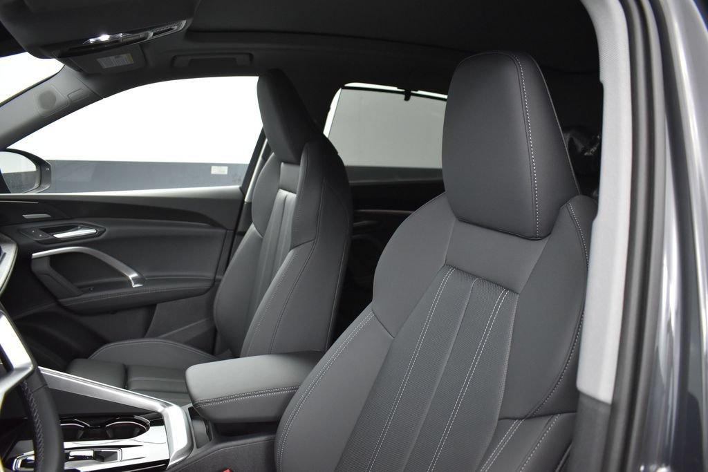 New 2026 Audi Q5 Premium Plus AWD/4WD image 7