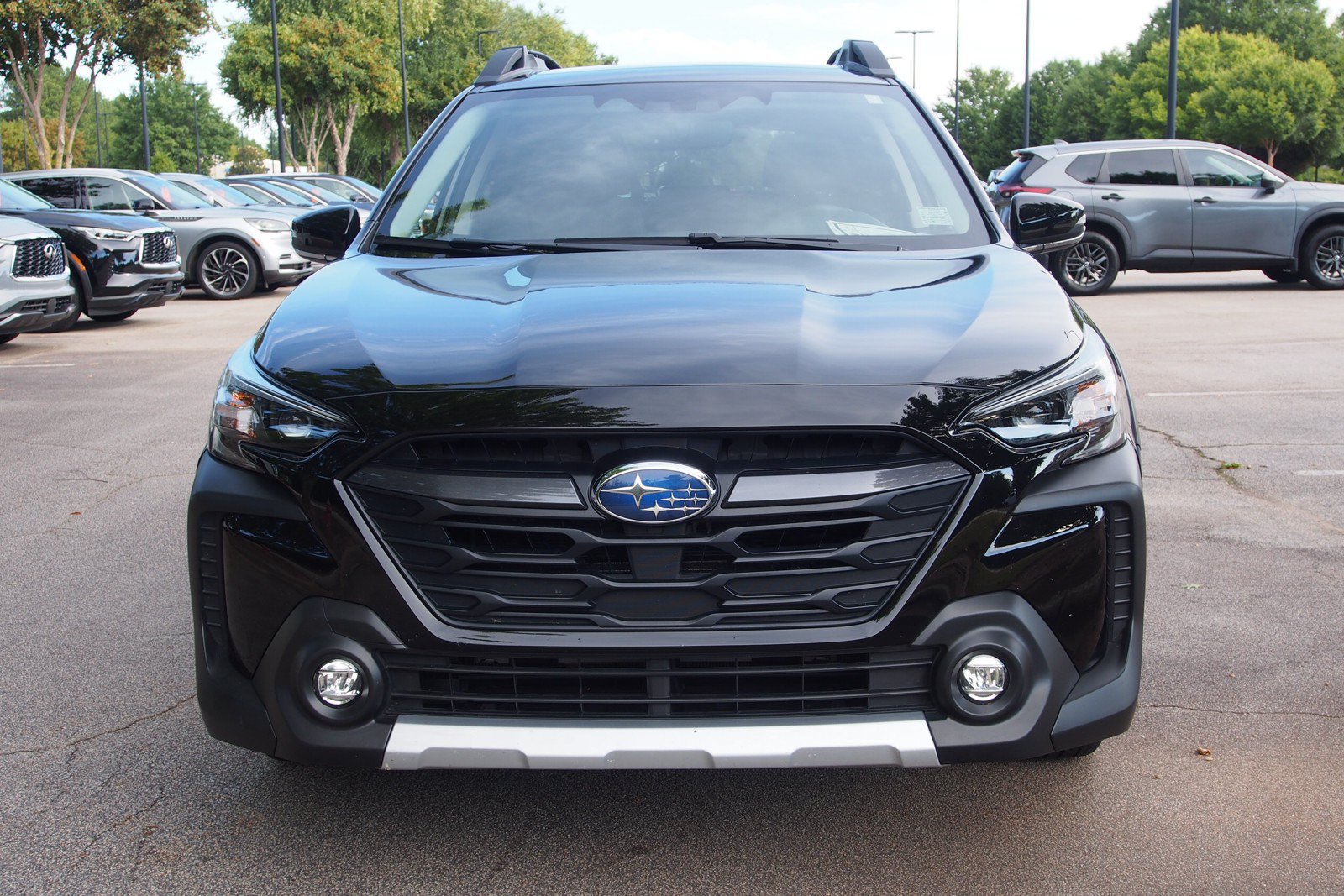 Used 2025 Subaru Outback Limited XT AWD/4WD image 2