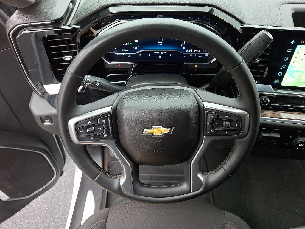 Used 2025 Chevrolet Silverado 2500 LT w/ Convenience Package AWD/4WD image 19