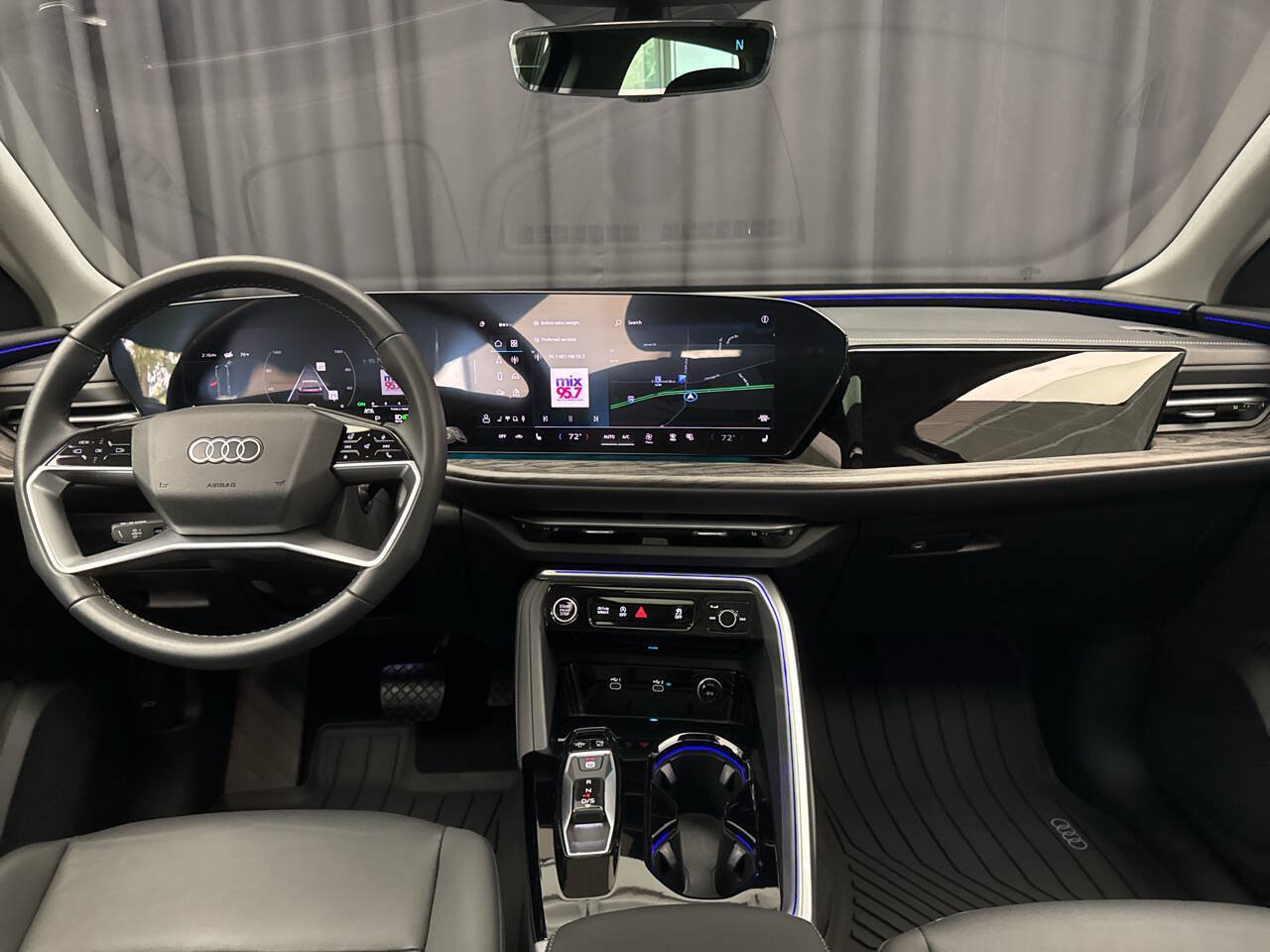 Used 2025 Audi Q5 Premium AWD/4WD image 22