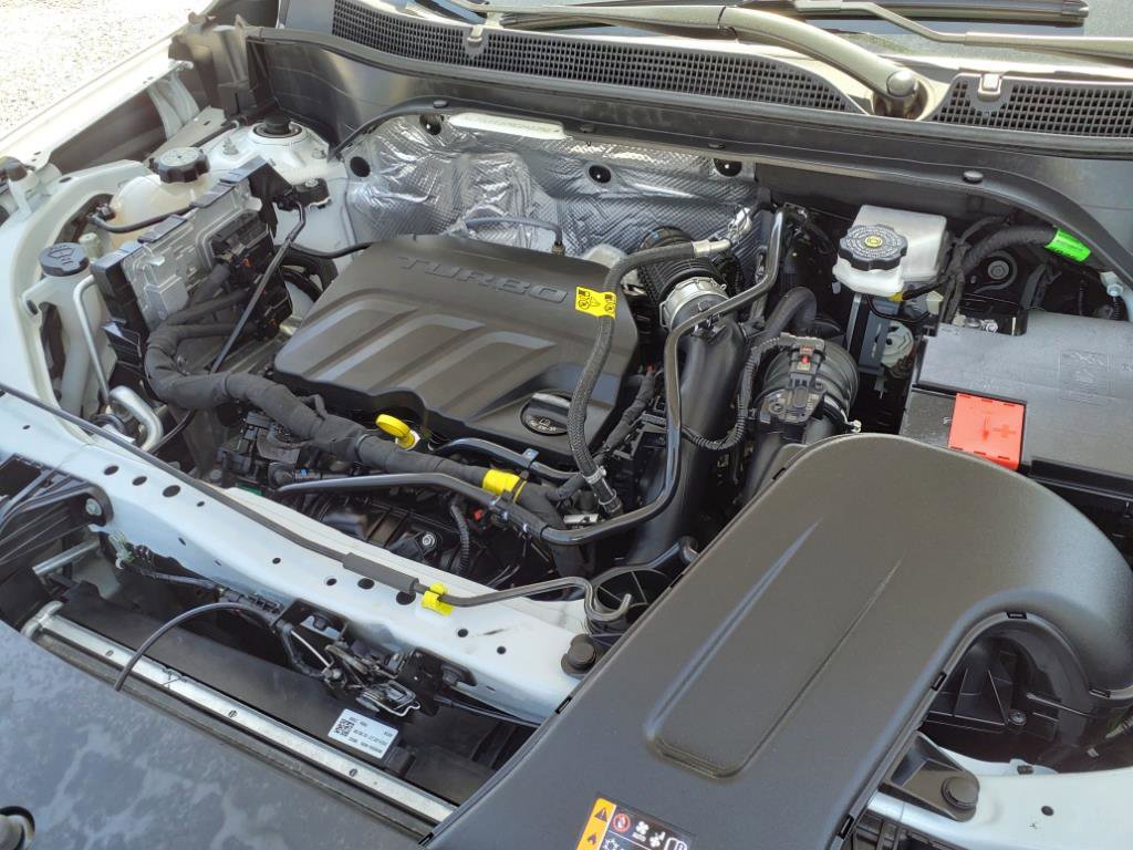 Used 2024 Chevrolet Trax LS image 11