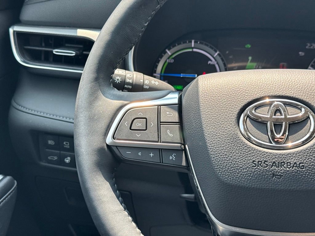 Certified 2020 Toyota Highlander Platinum AWD/4WD image 30