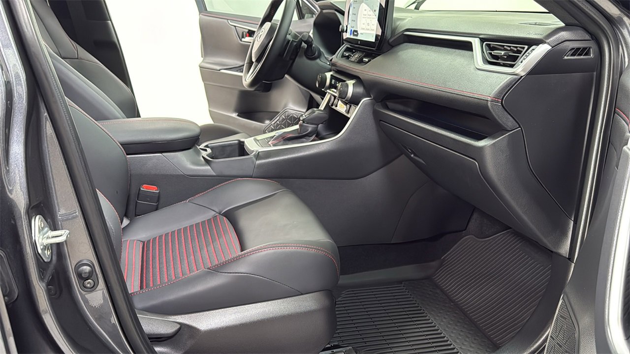 Used 2025 Toyota RAV4 XSE image 18