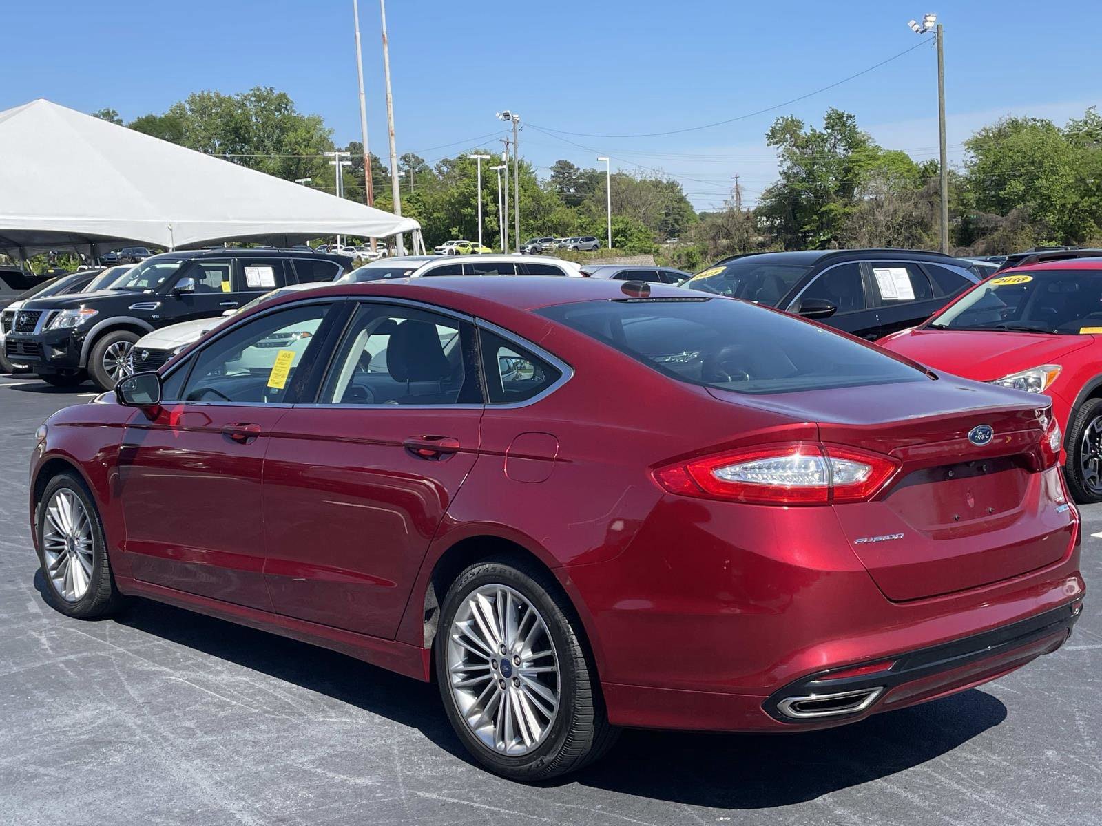 Used 2015 Ford Fusion SE w/ Equipment Group 202A AWD/4WD image 5