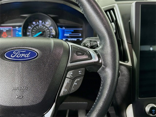 Used 2024 Ford Edge SEL image 9