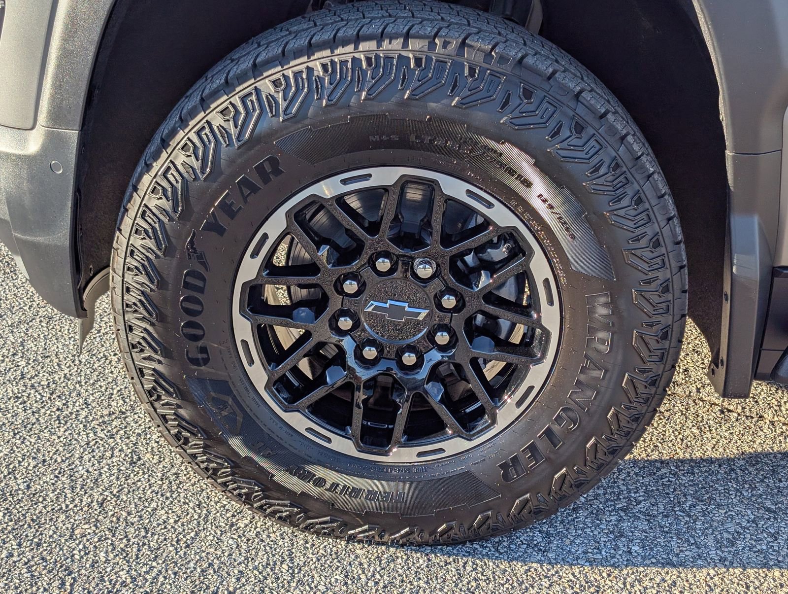 New 2026 Chevrolet Silverado EV Trail Boss w/ Premium Package image 8