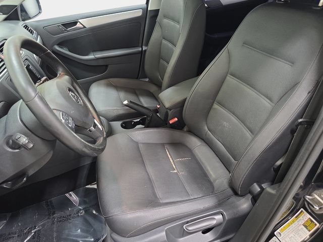 Used 2012 Volkswagen Jetta TDI FWD image 13