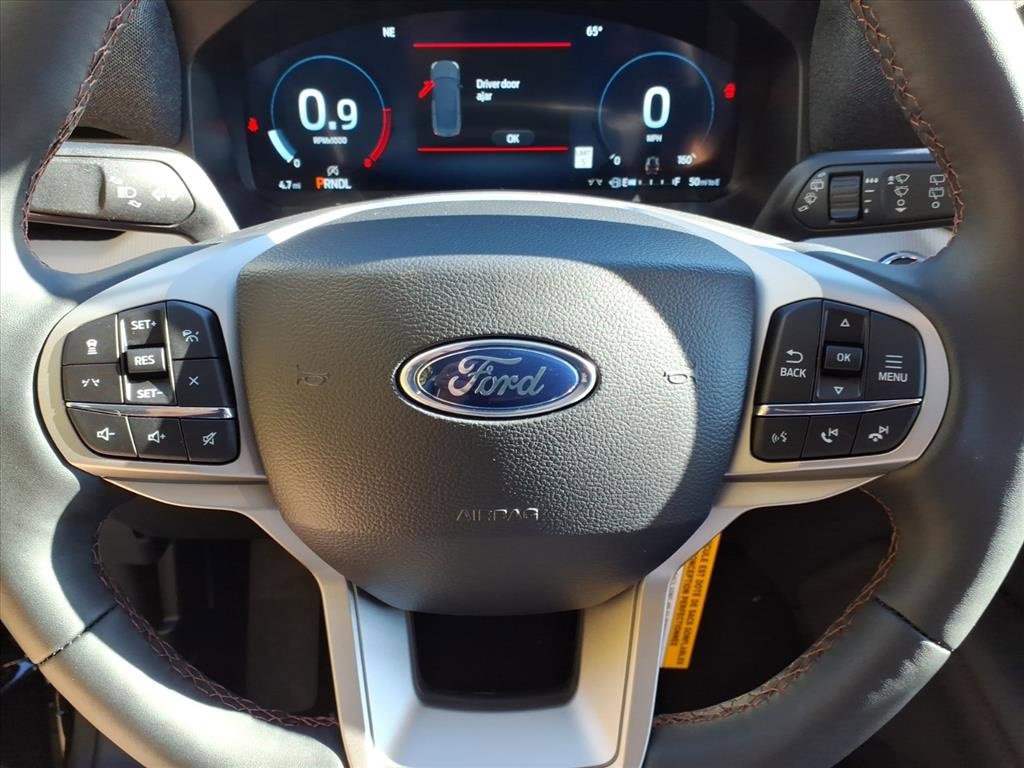 New 2025 Ford Explorer Active w/ Active Comfort Package image 25
