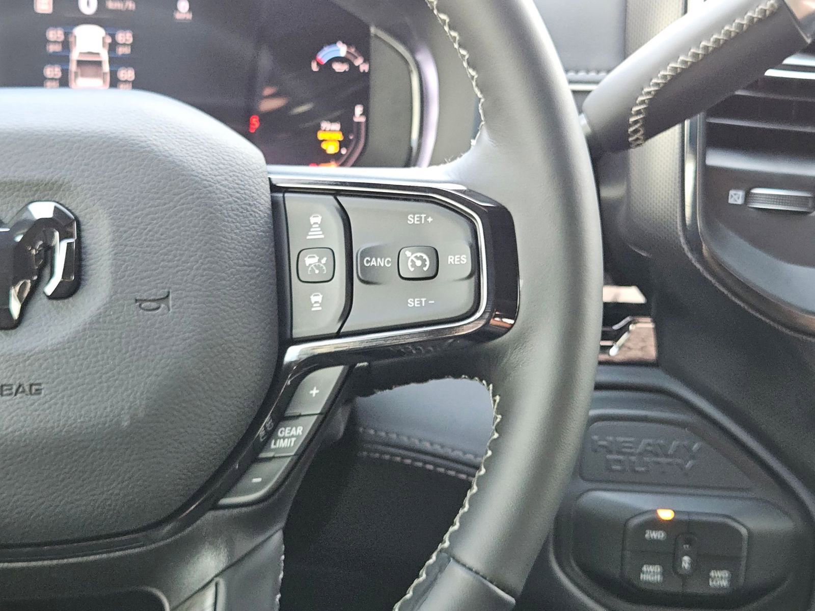 New 2026 RAM 2500 Limited AWD/4WD image 21