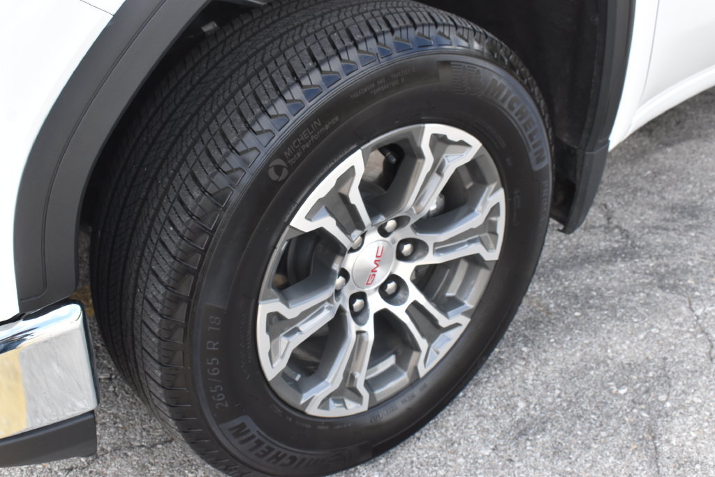 Used 2026 GMC Sierra 1500 SLT AWD/4WD image 5