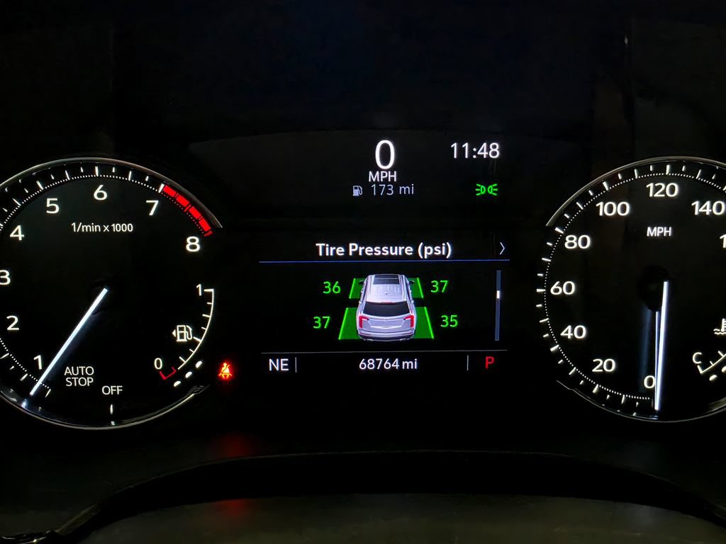Used 2021 Cadillac XT6 Premium Luxury FWD image 32