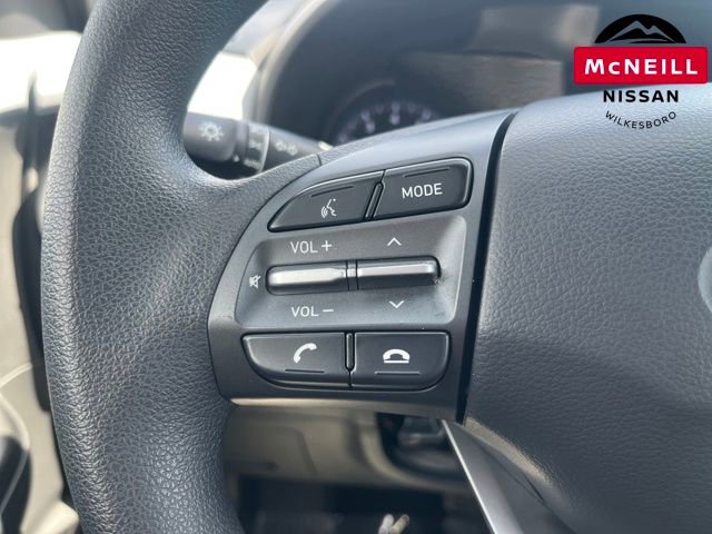 Used 2020 Hyundai Kona SE image 27