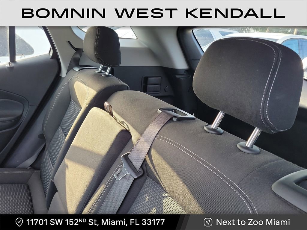 Used 2022 GMC Terrain SLE image 10